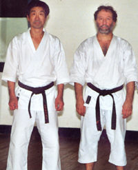  Sensei Osaka, 8° Dan Shotokan, avec Gérard Claverie, 5° Dan Shotokan et professeur de Karaté au Sochin.
